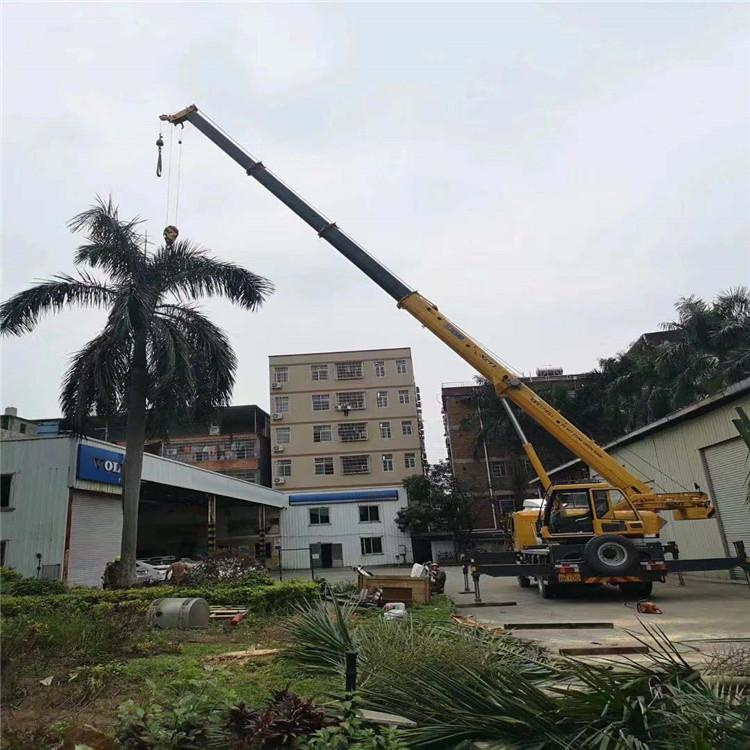 东升镇12吨吊车出租一天的收费标准是什么