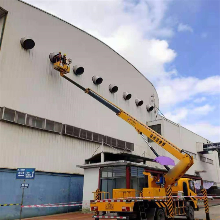 东升镇高空作业车出租服务：专业广告牌安装解决方案