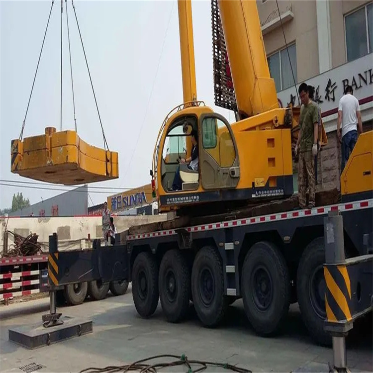 东升镇当地吊车出租|机器吊装|75吨|工厂搬迁服务