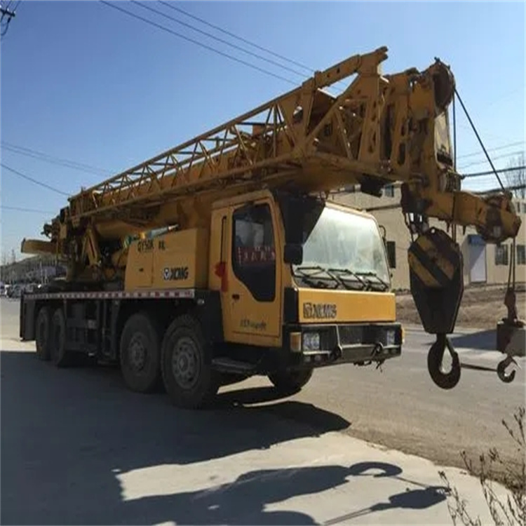 东升镇哪里有专业吊车出租